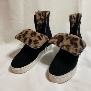 Steve Madden Black Boots